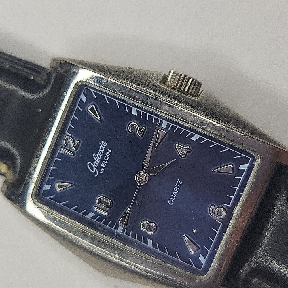 Galaxie by Elgin Men's Black and Silver Watch